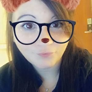 Meet your Posher, Carly